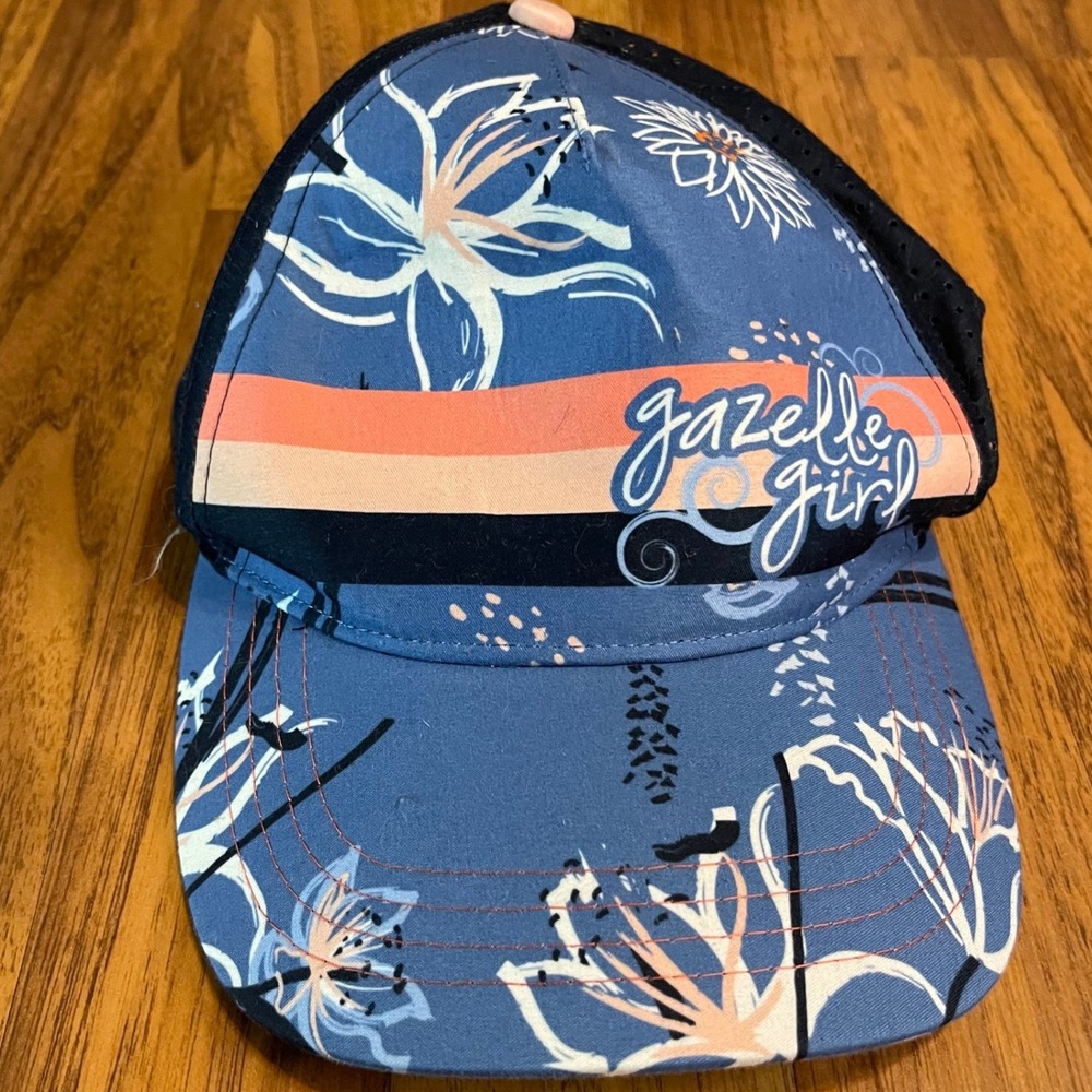 Boco Gear Gazelle Girl Running Hat Womens SM Blue Floral Perforated Performance
